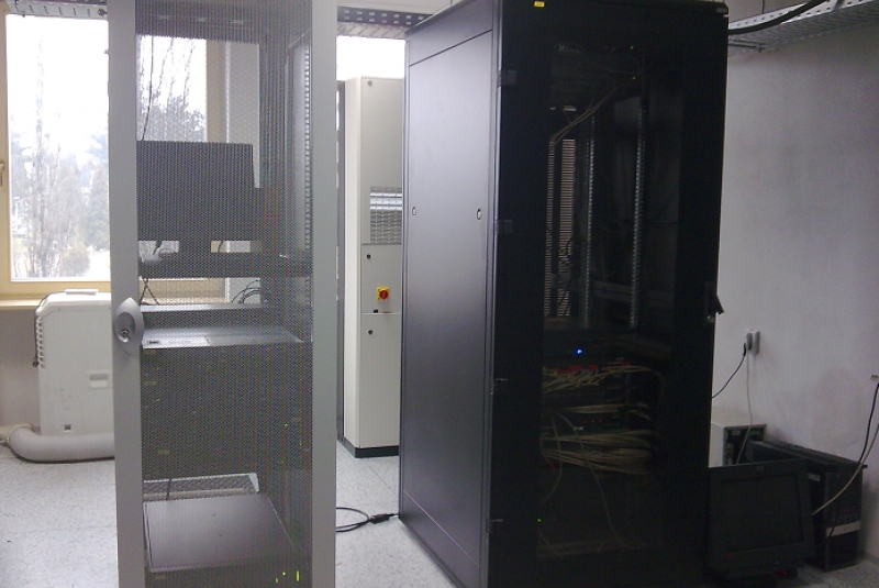 Štruktúrovaná kabeláž a počítačové siete Štruktúrovaná kabeláž a počítačové siete